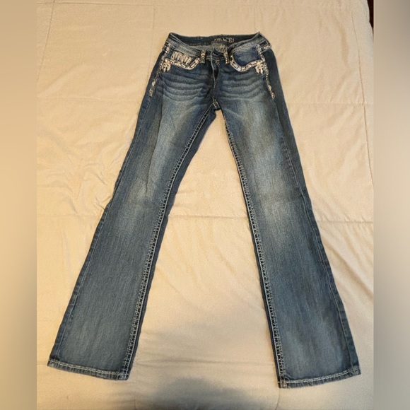 Grace in LA Women’s Jeans - Picture 1 of 5